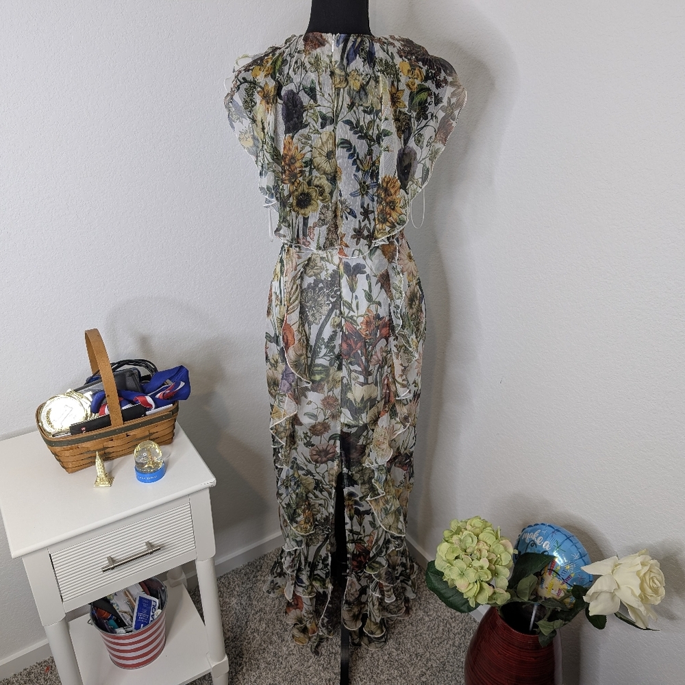 💘 NICHOLE LYNEL Garden Gala Ruffle Dress - Picture 4 of 8